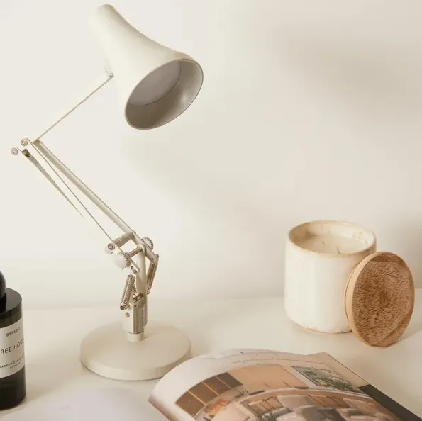90 Mini Mini Desk Lamp, Jasmine White