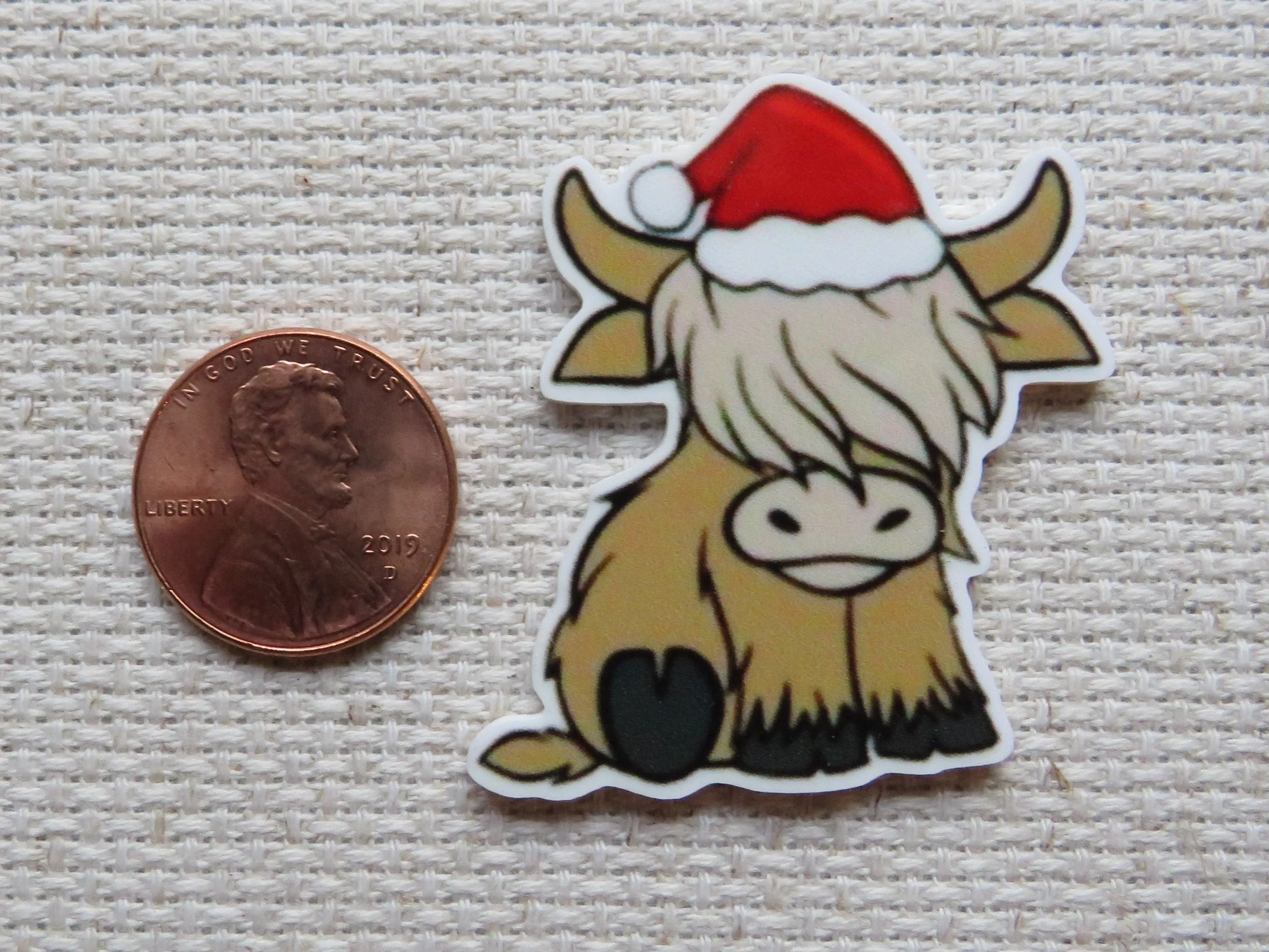 Christmas Highland Cow Needle Minder, Cover Minder, Magnet