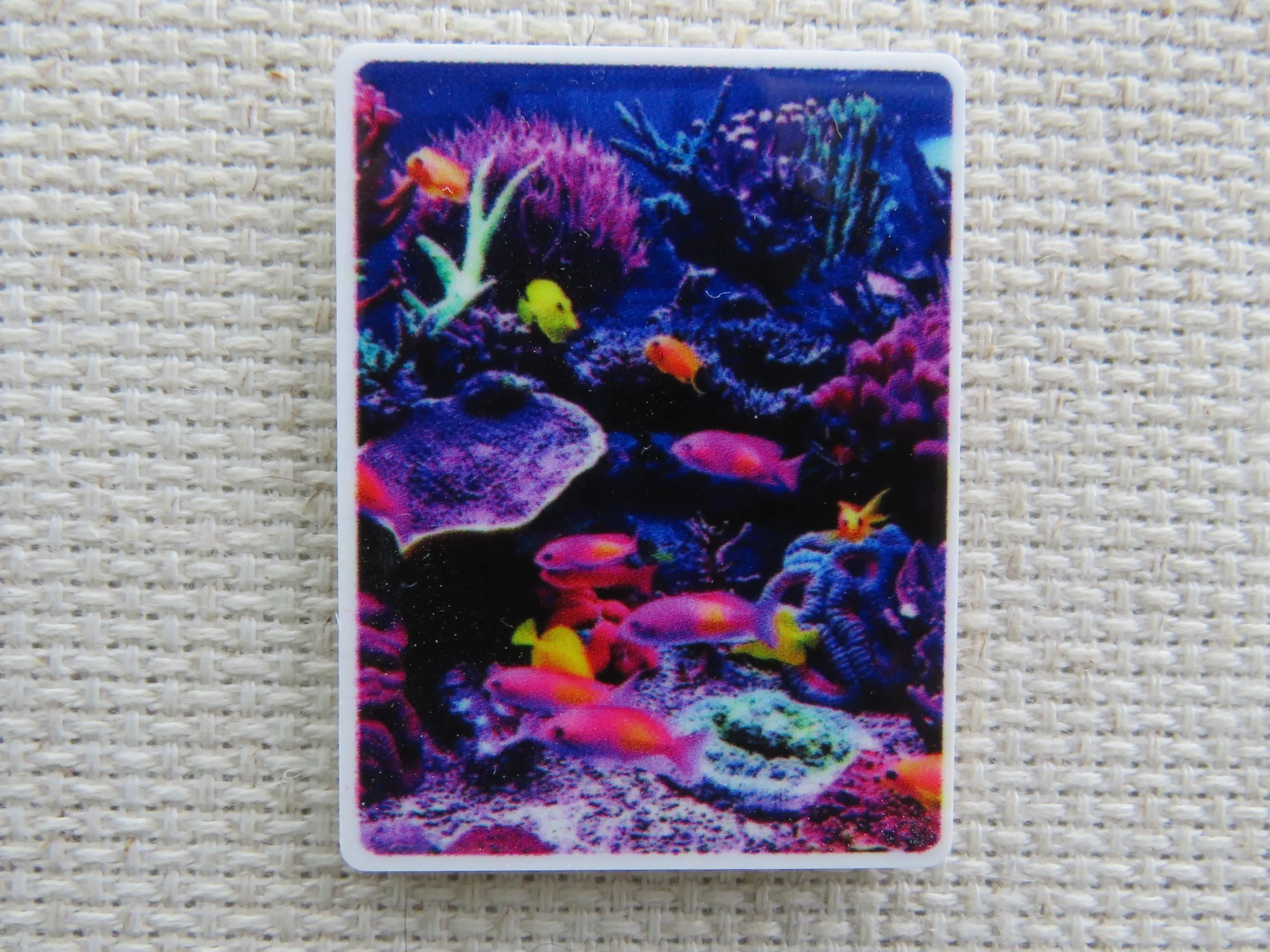 Coral Aquarium Needle Minder, Cover Minder, Magnet