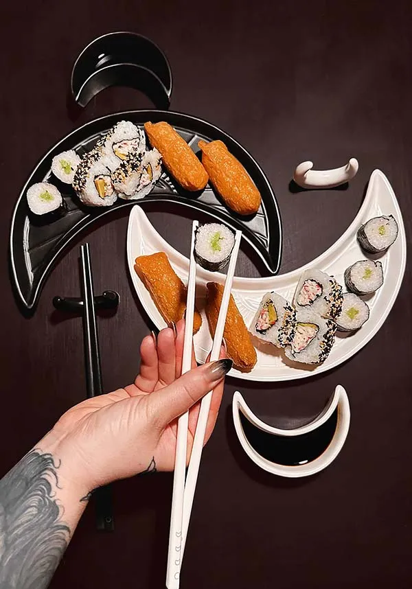 Crescent | SUSHI PLATE SET*