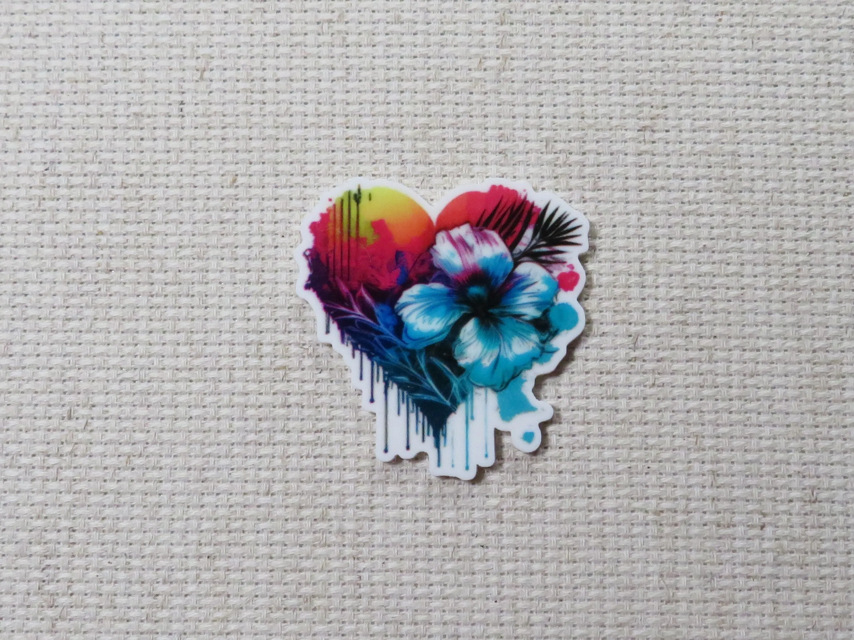 Hibiscus Heart Needle Minder, Cover Minder, Magnet