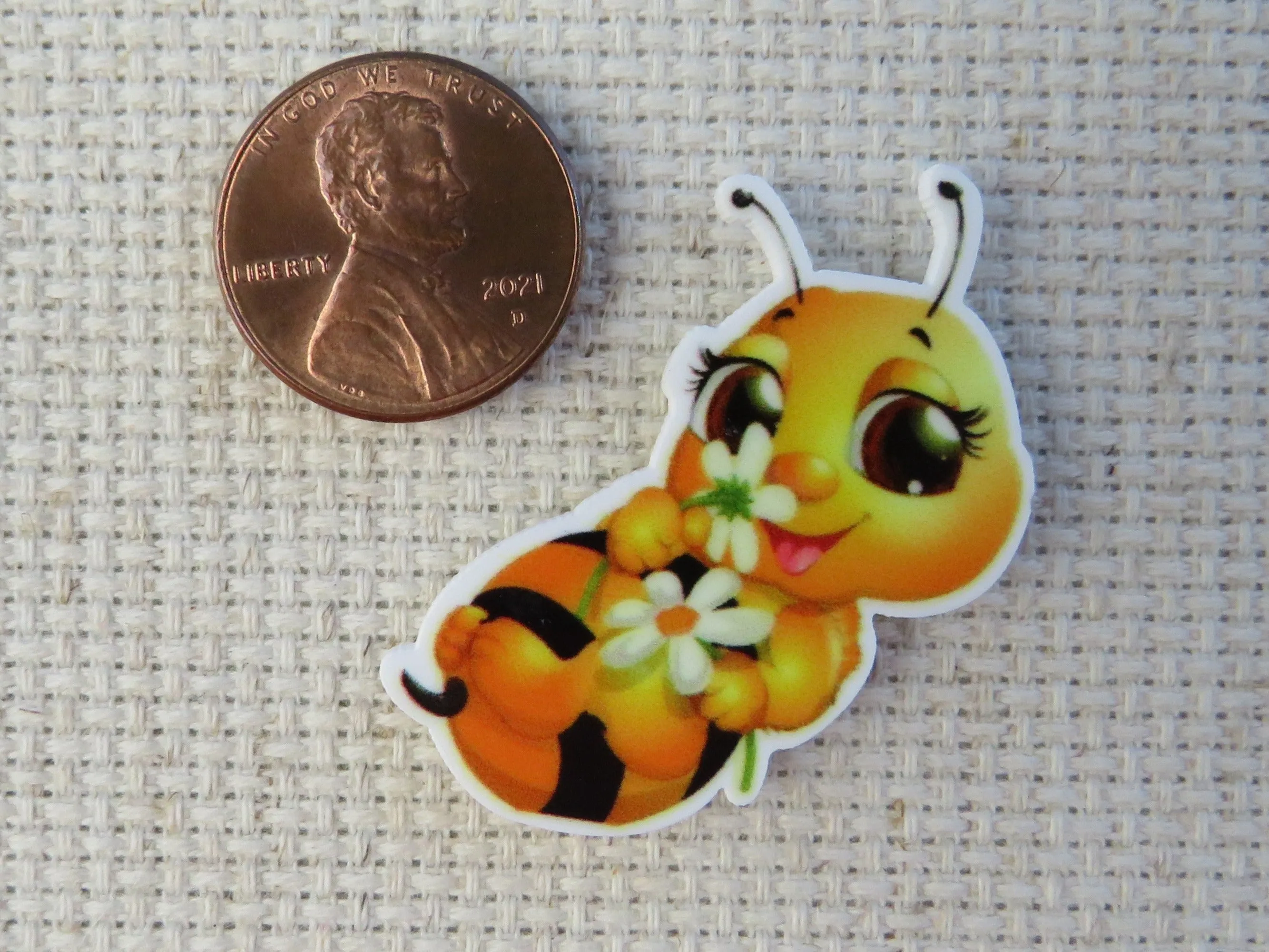 Honey Bee Needle Minder, Cover Minder, Magnet