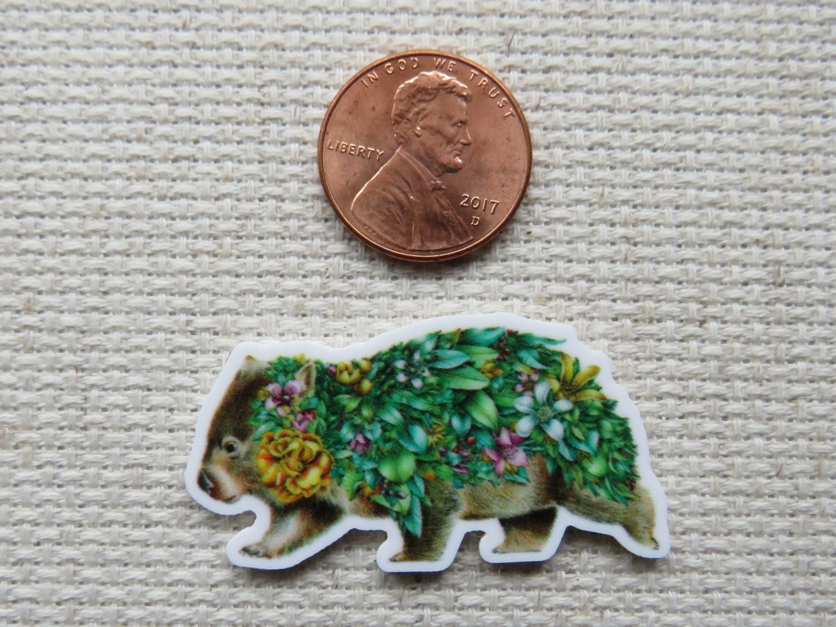 Leaf Covered Wombat Needle Minder, Cover Minder, Magnet