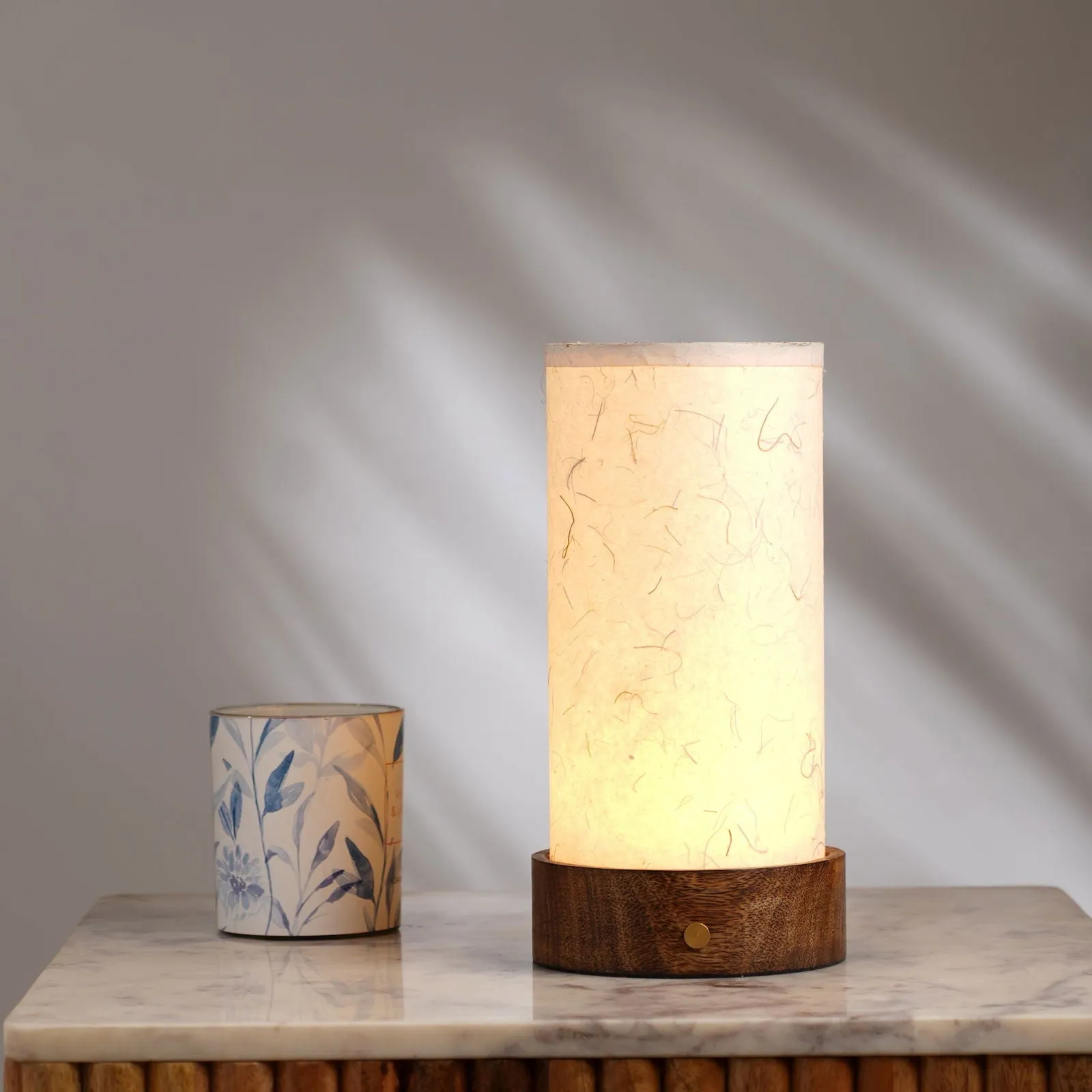 Magnus Touch Table Lamp