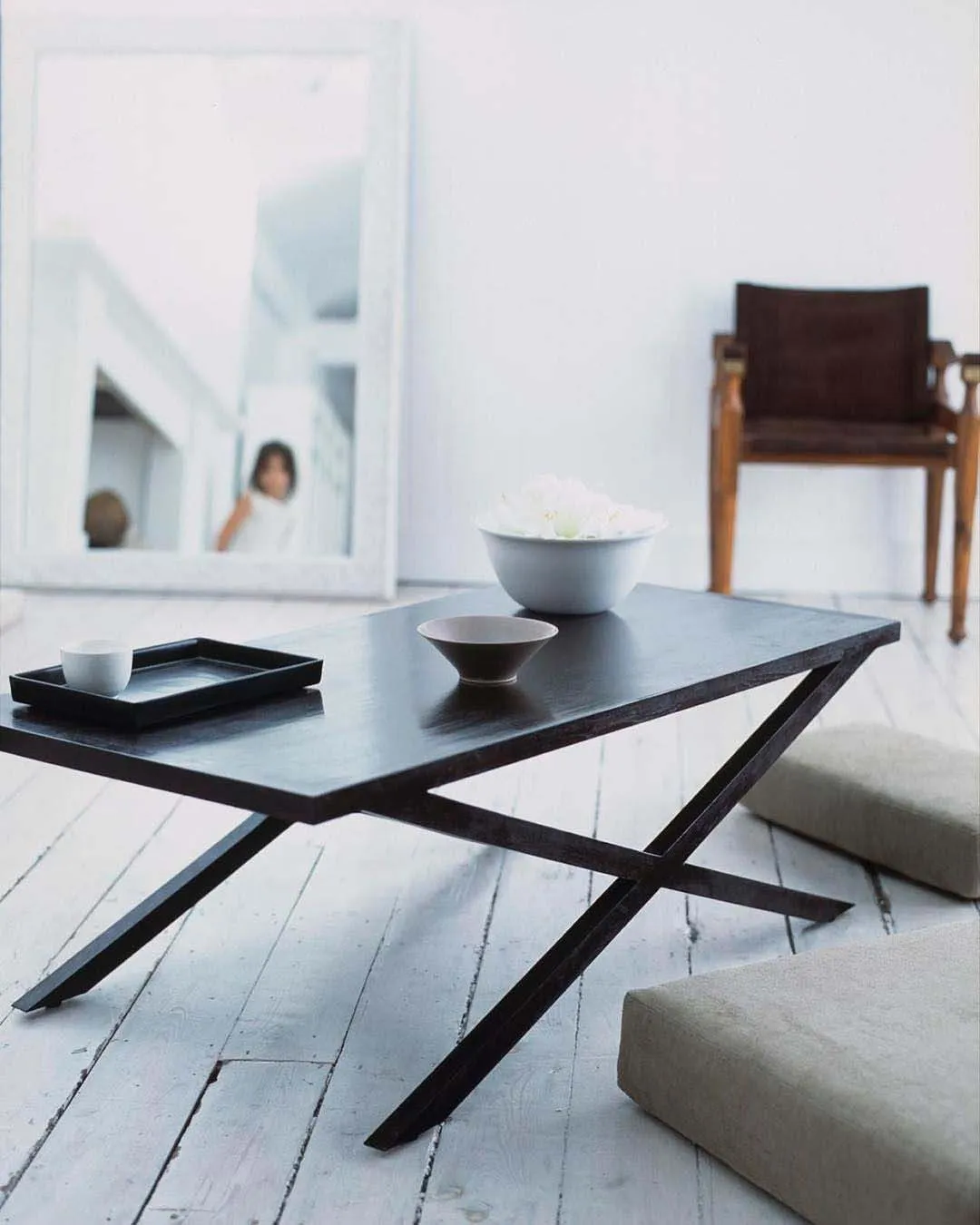 Metro Crossed Leg Coffee Table
