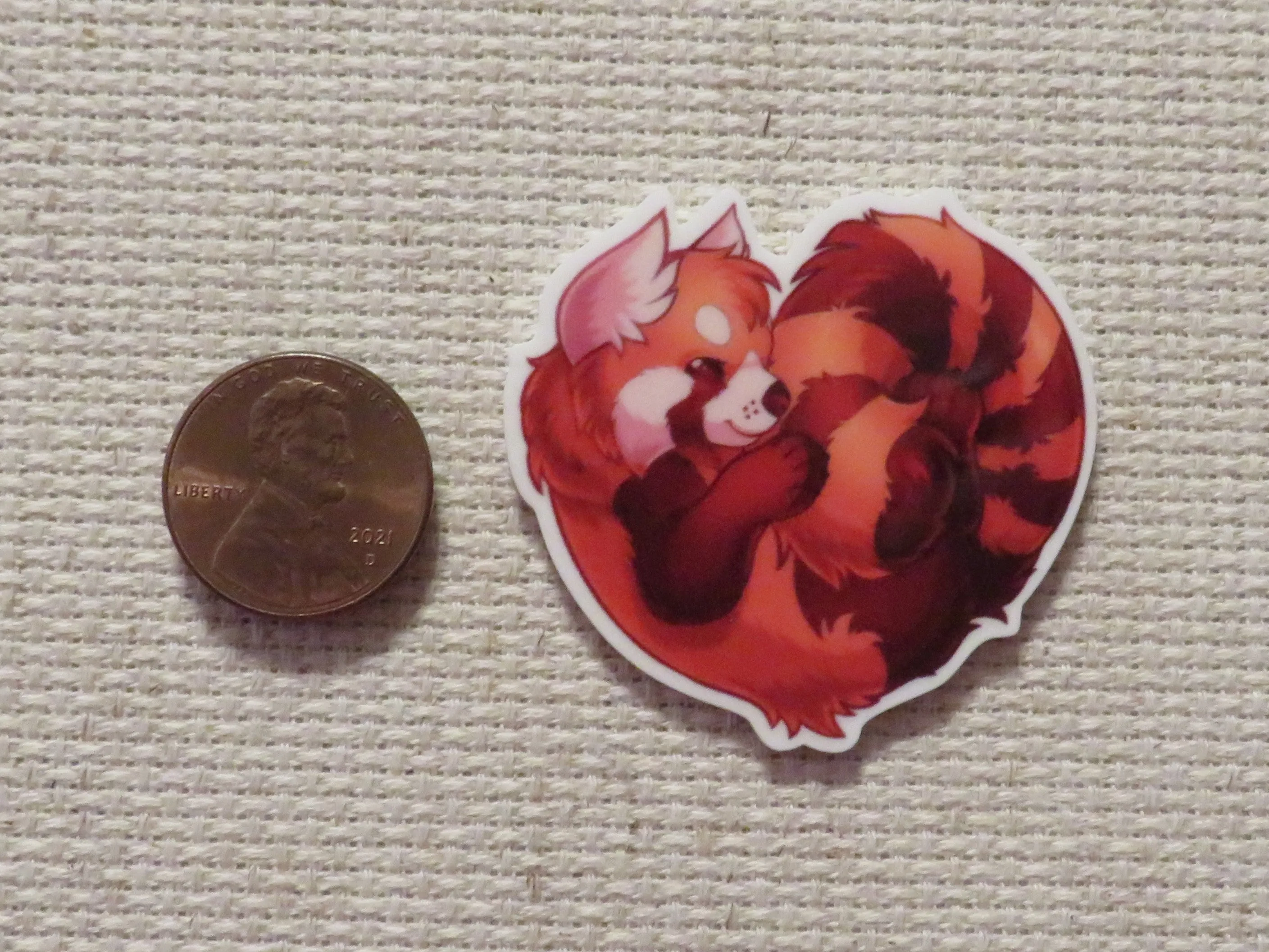 Red Panda Heart Needle Minder, Cover Minder, Magnet