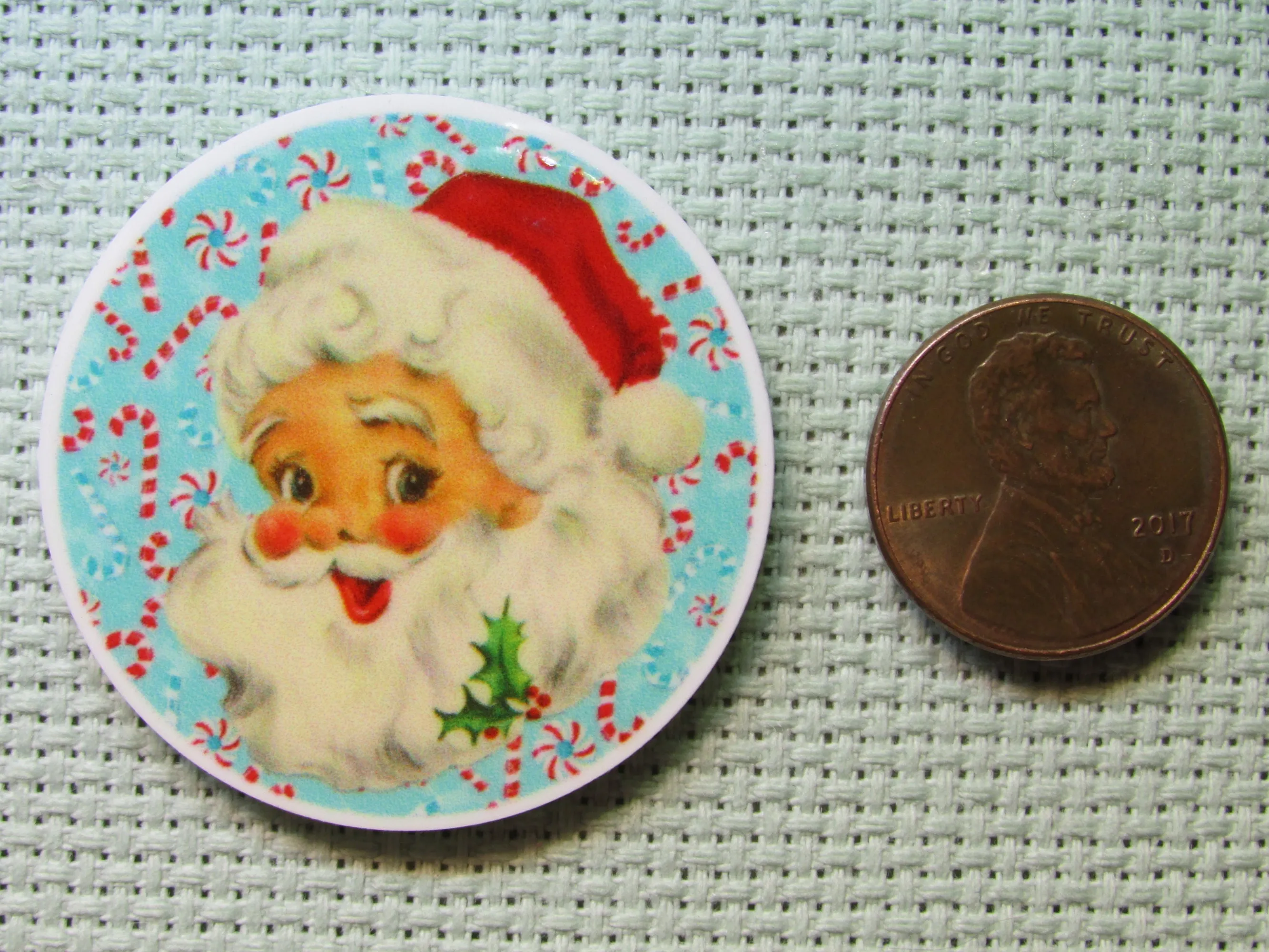 Santa with Candy Canes Needle Minder, Cover Minder, Magnet LAST ONE!