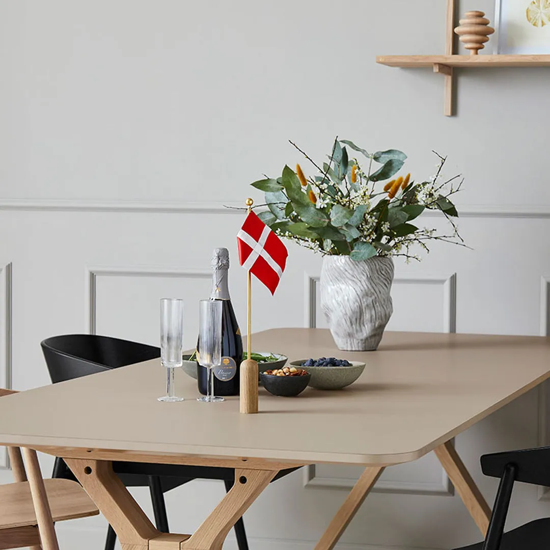 Space Meeting Table