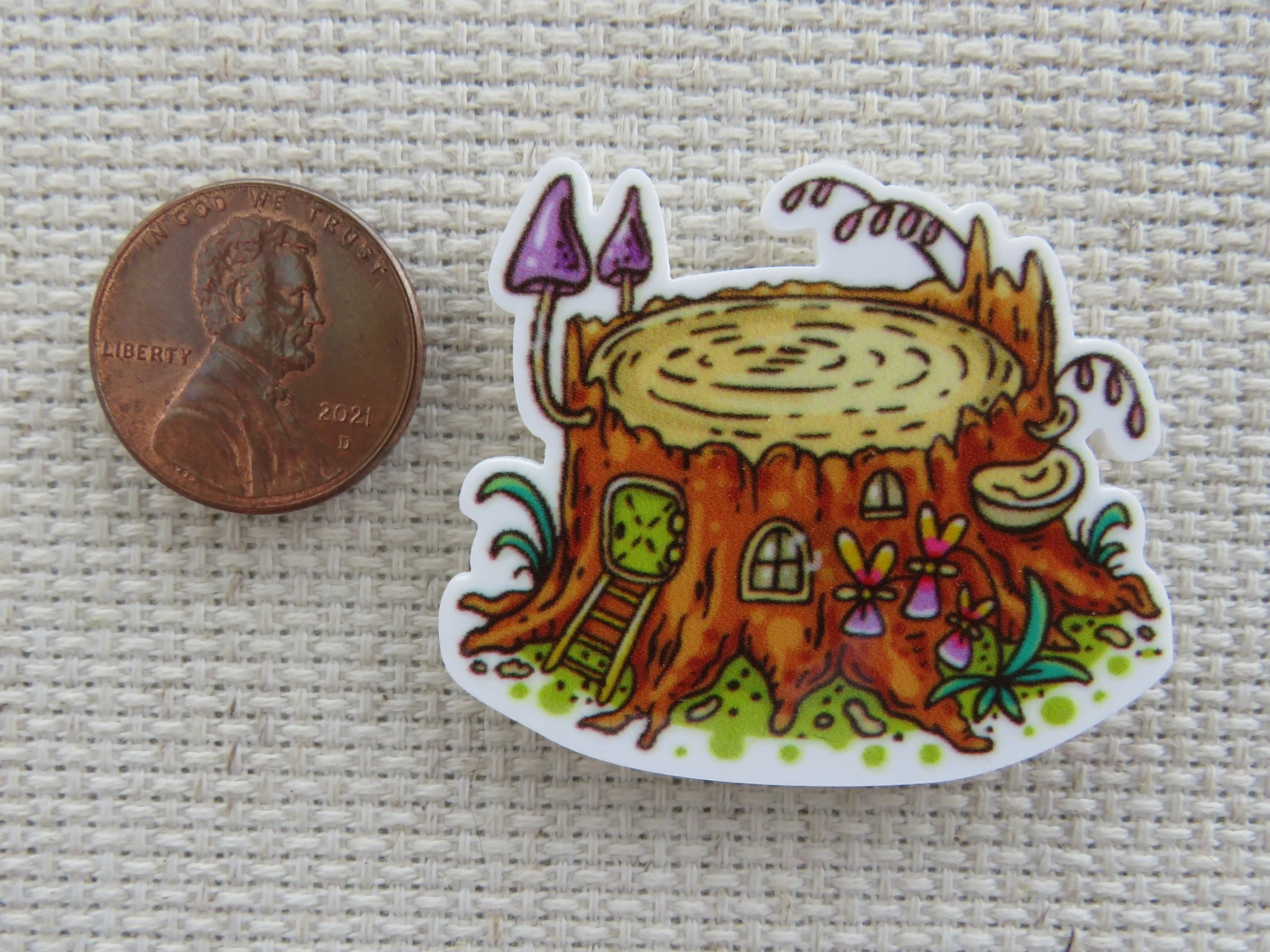 Tree Stump Needle Minder, Cover Minder, Magnet