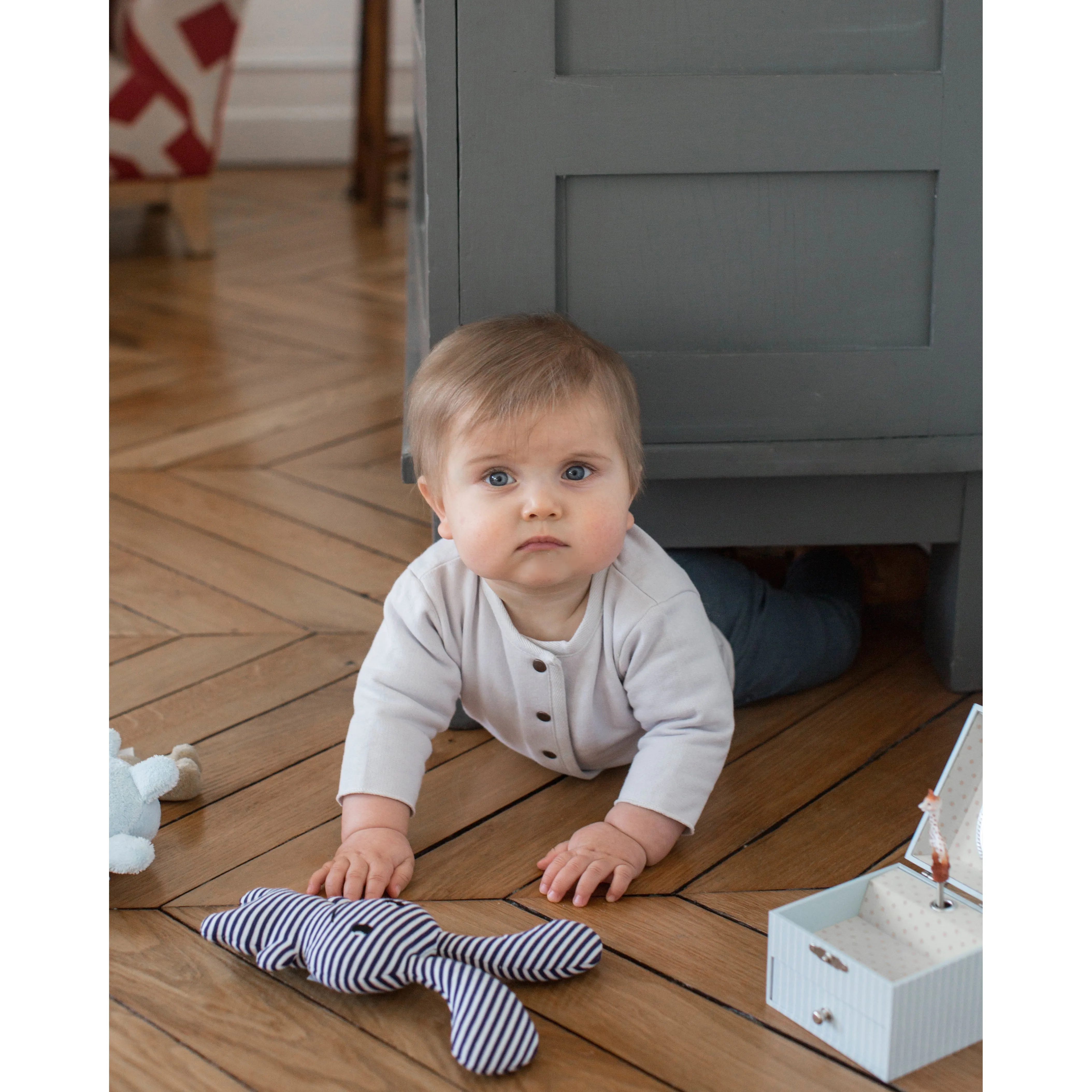 Trousselier Photoluminescent Musical Cube Box Sophie The Giraffe Pink