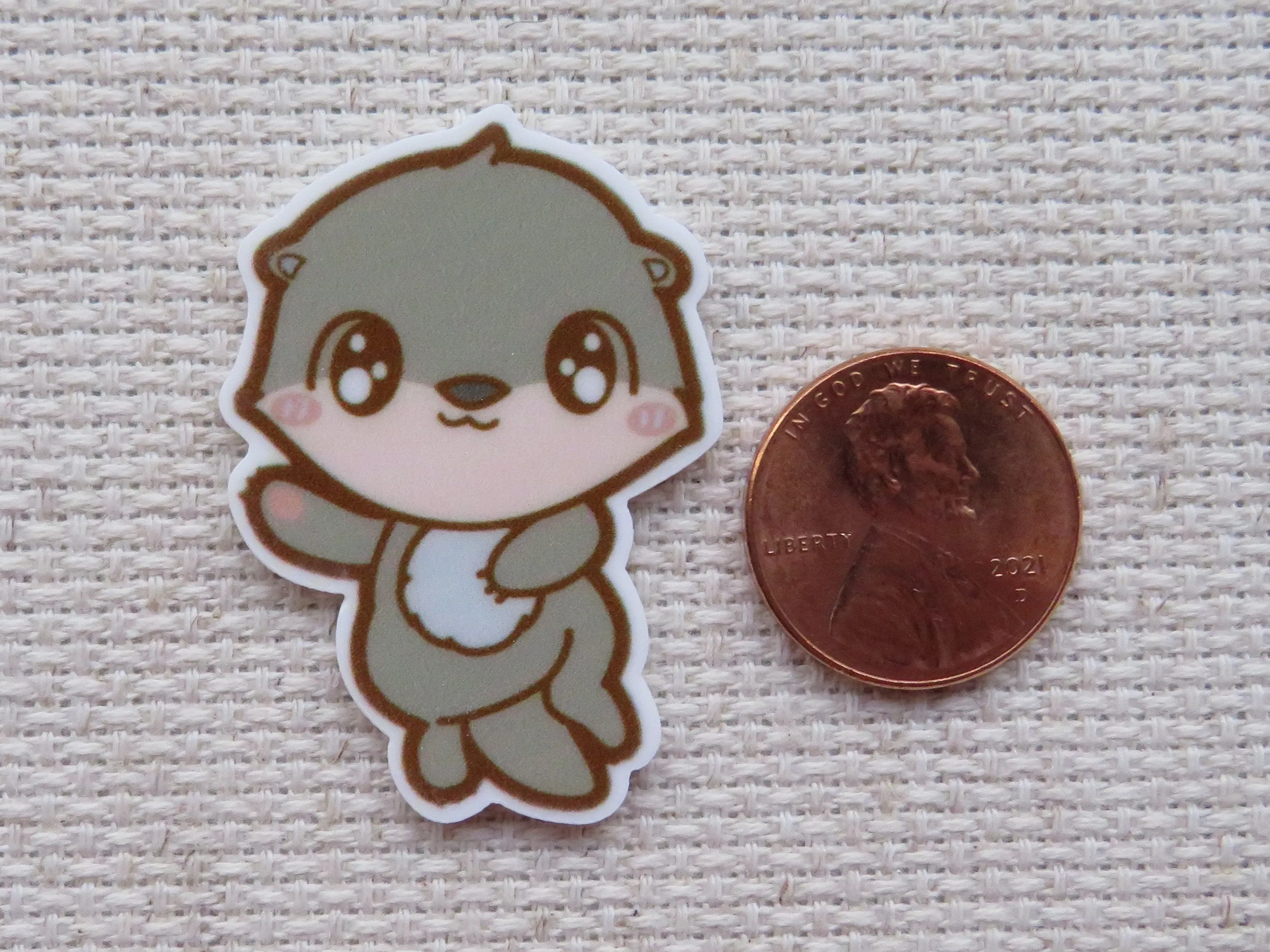Waving Otter Needle Minder, Cover Minder, Magnet