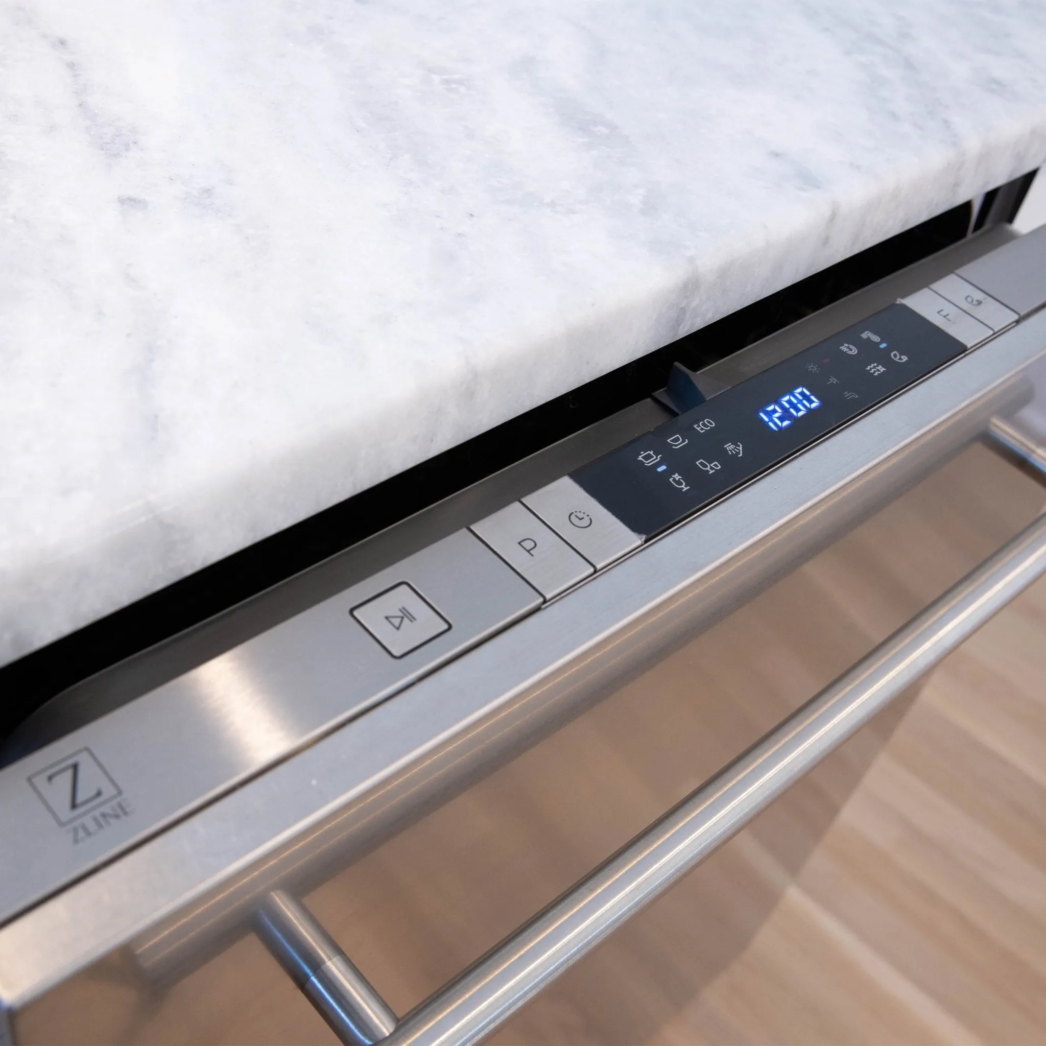 ZLINE 24 in. Top Control Dishwasher 120-Volt with Stainless Steel Tub and Modern Style Handle